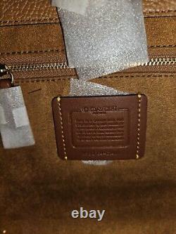 Coach Field Tote 22 In Colorblock Leather w Coach Badge. Chalk Brass C3461 NEW